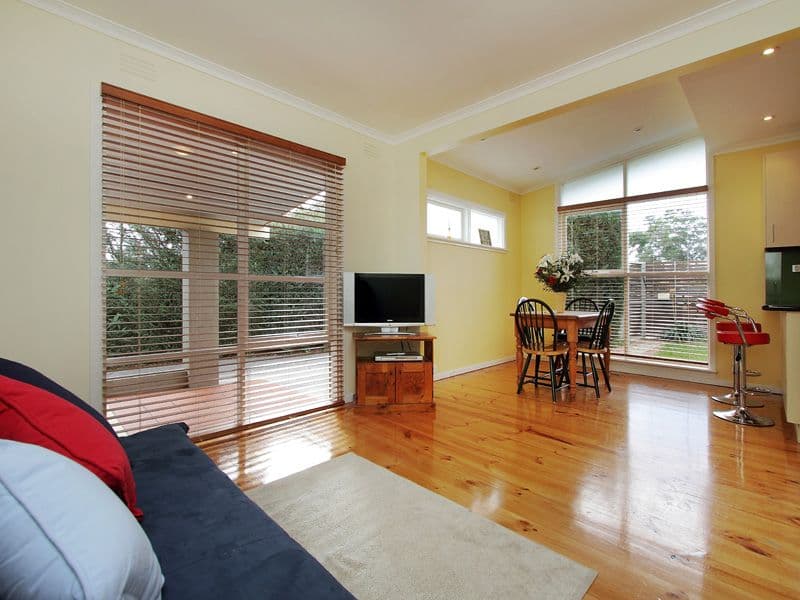 24 Shelford Grove, DINGLEY VILLAGE VIC 3172, Dingley Village - Thumbnail 4
