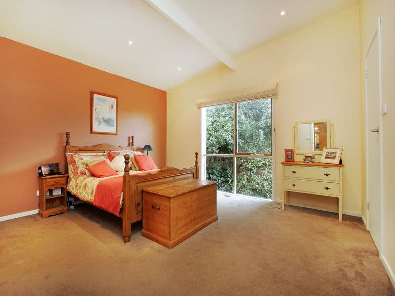 24 Shelford Grove, DINGLEY VILLAGE VIC 3172, Dingley Village - Thumbnail 6