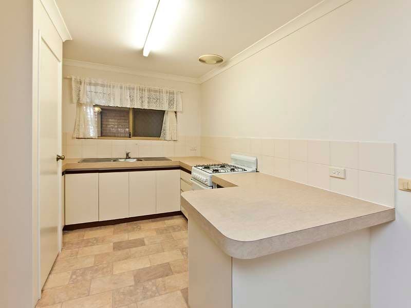 69 Gladstone Avenue, SWAN VIEW WA 6056, Swan View - Thumbnail 2
