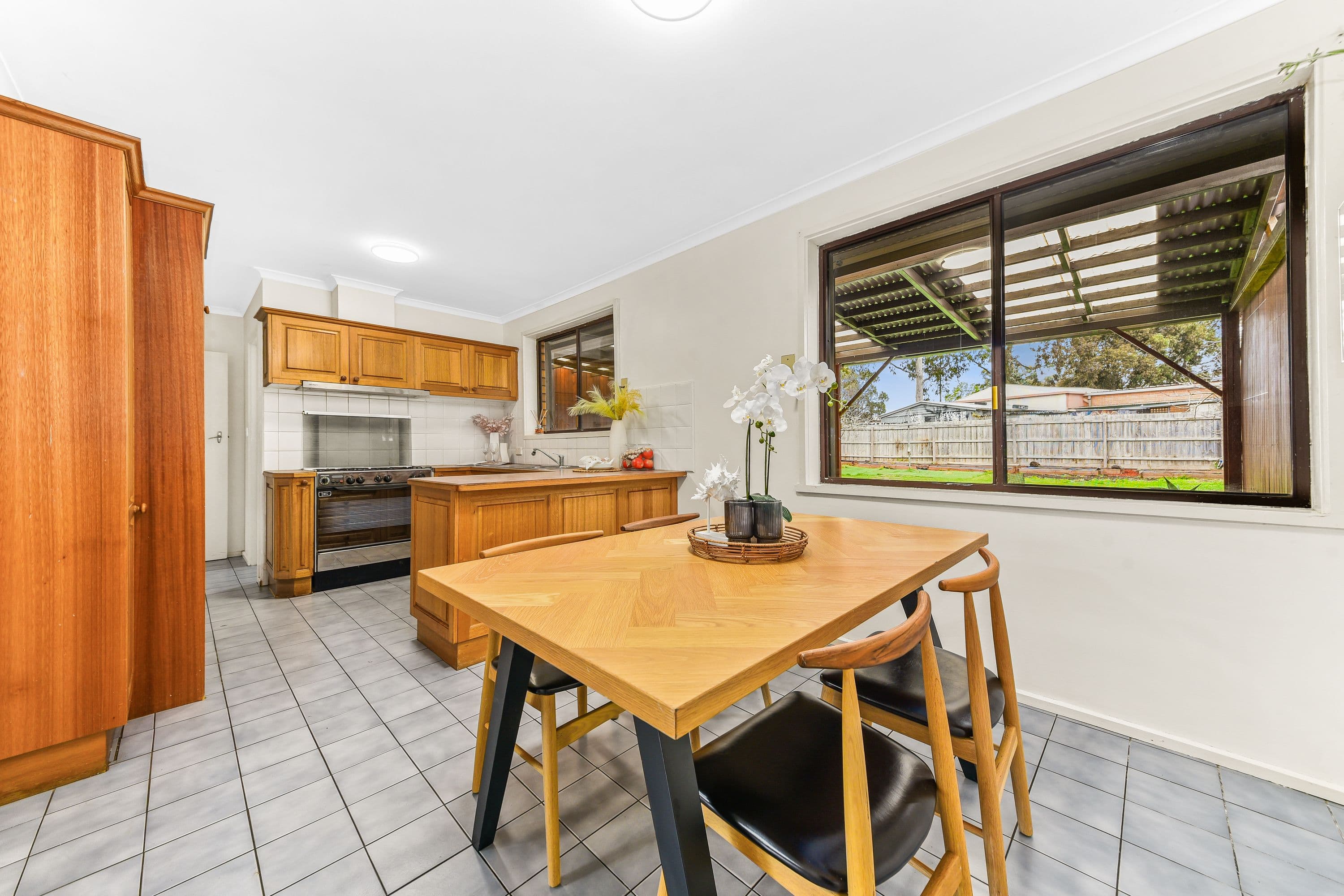12 Ernest Street, Bayswater VIC 3153, Bayswater - Thumbnail 4