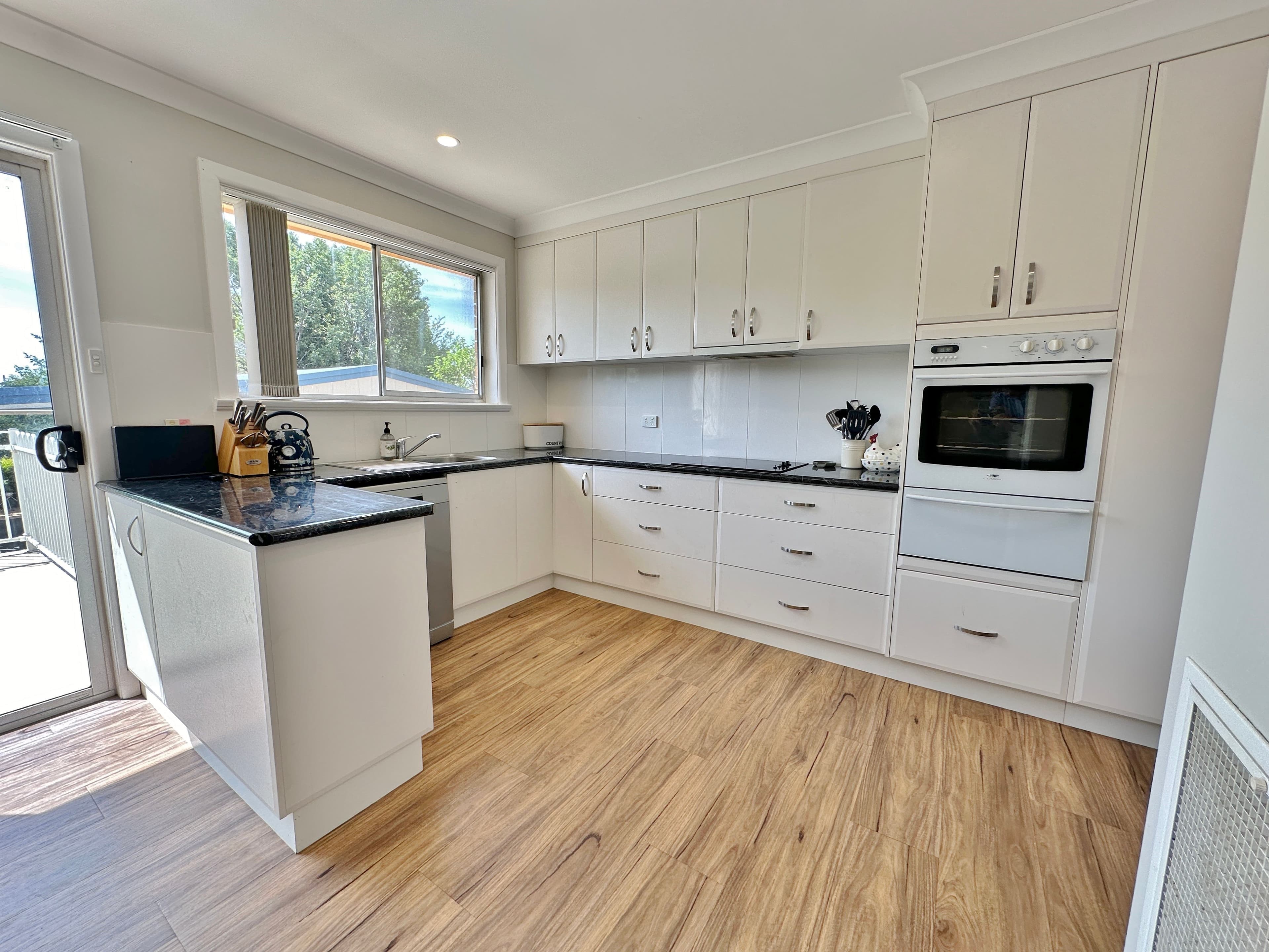 41 Fontenoy Street, Young NSW 2594, Young - Thumbnail 5