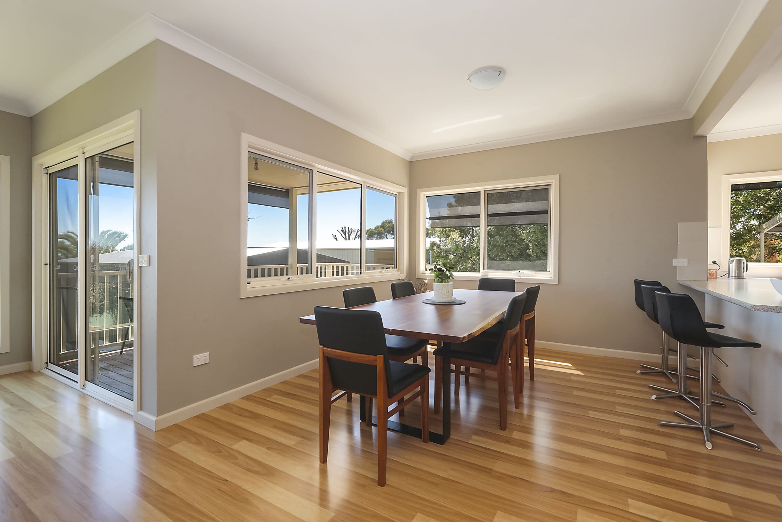 30 Henderson Street, Camperdown VIC 3260, Camperdown - Thumbnail 5