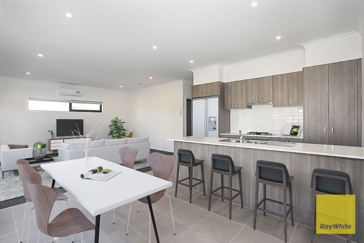 18 O'Brien Parade, Pakenham VIC 3810, Pakenham - Thumbnail 3