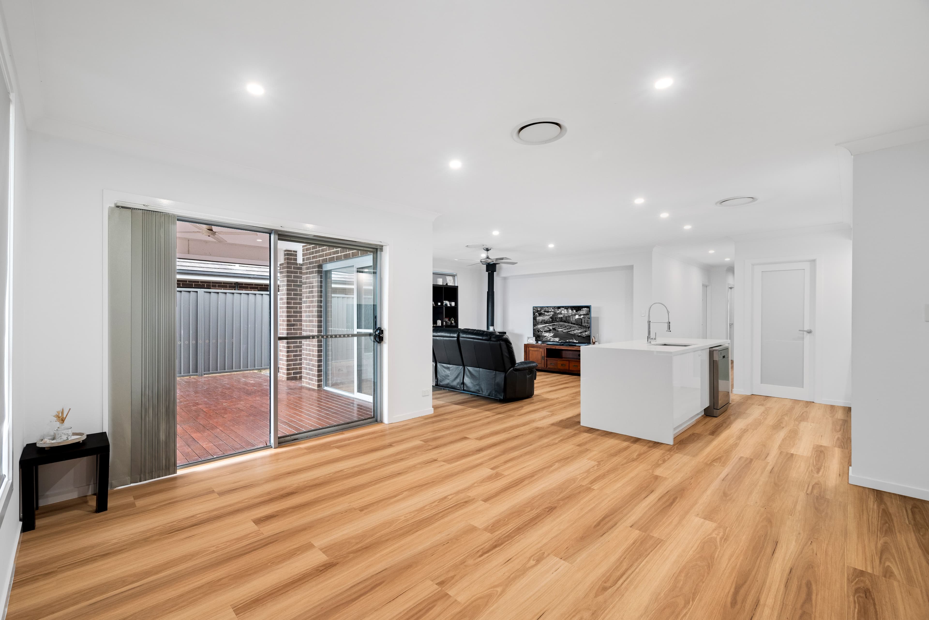 29 Franzman Avenue, Elderslie NSW 2570, Elderslie - Thumbnail 3