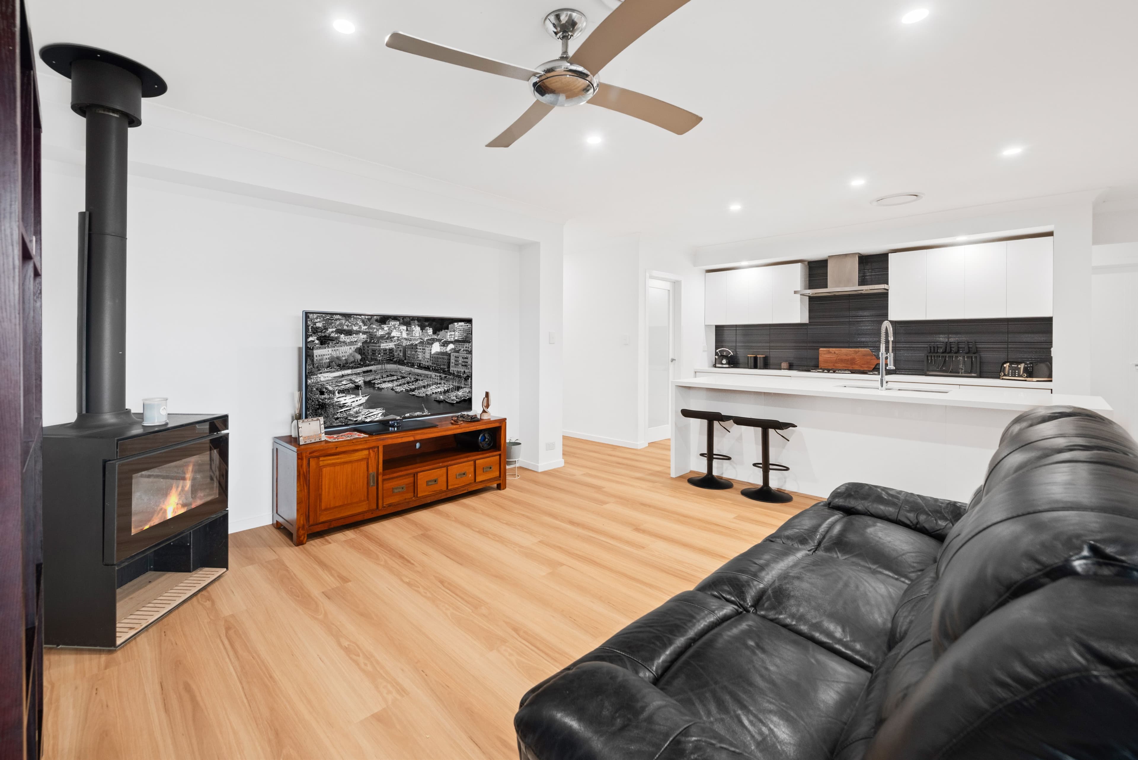 29 Franzman Avenue, Elderslie NSW 2570, Elderslie - Thumbnail 4