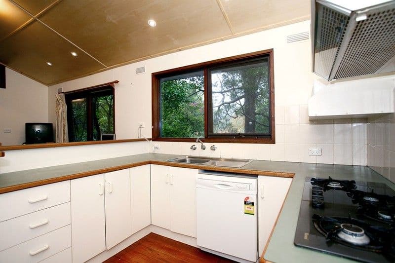 65  KERR Crescent, MONTROSE VIC 3765, Montrose - Thumbnail 4