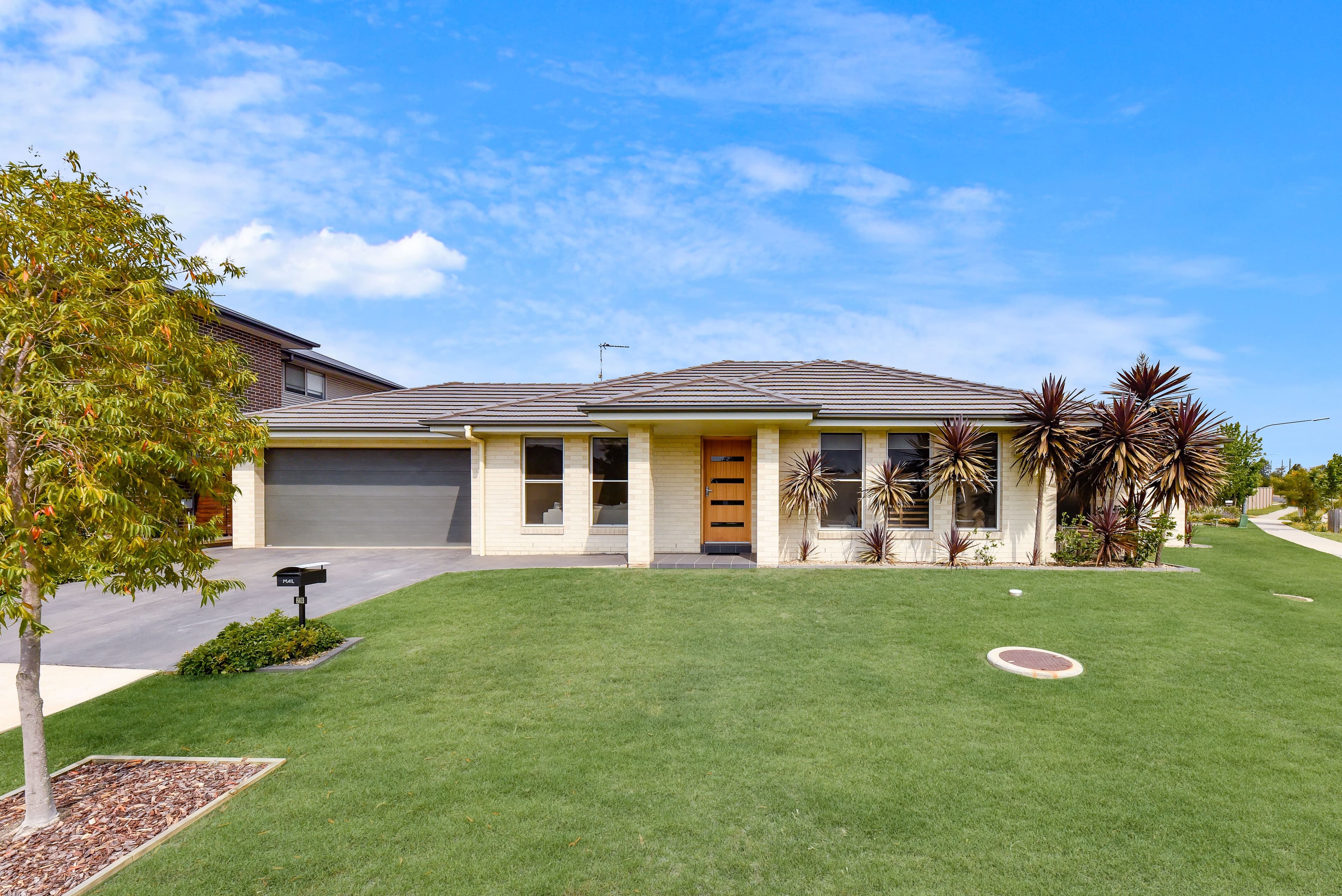 20 Lowan Street, Spring Farm - Image 1