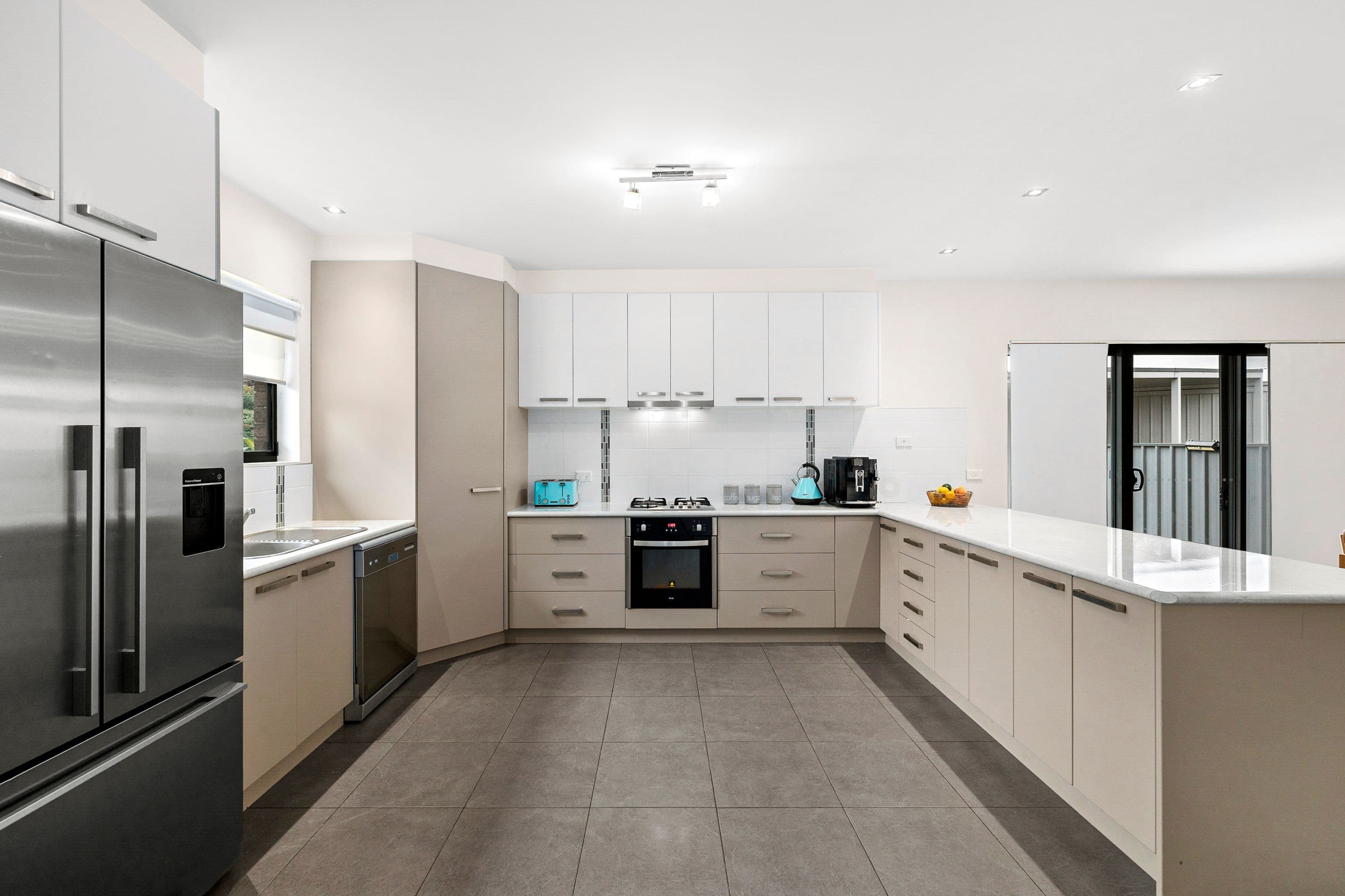 15 Glastonbury Place, Ararat VIC 3377, Ararat - Thumbnail 4