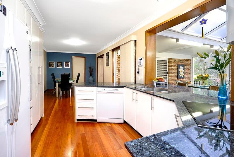 24 Jervis Drive, ILLAWONG NSW 2234, Illawong - Thumbnail 2