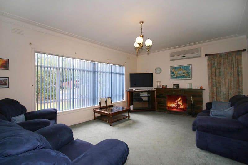 5 Parkin Avenue, CHELTENHAM VIC 3192, Cheltenham - Thumbnail 4