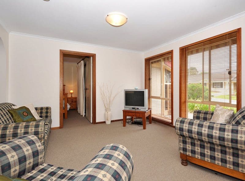 1 Eden Court, ABERFOYLE PARK SA 5159, Aberfoyle Park - Thumbnail 3
