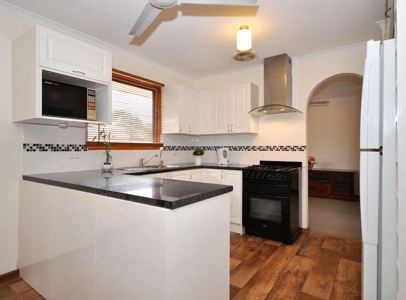 1 Eden Court, ABERFOYLE PARK SA 5159, Aberfoyle Park - Thumbnail 4