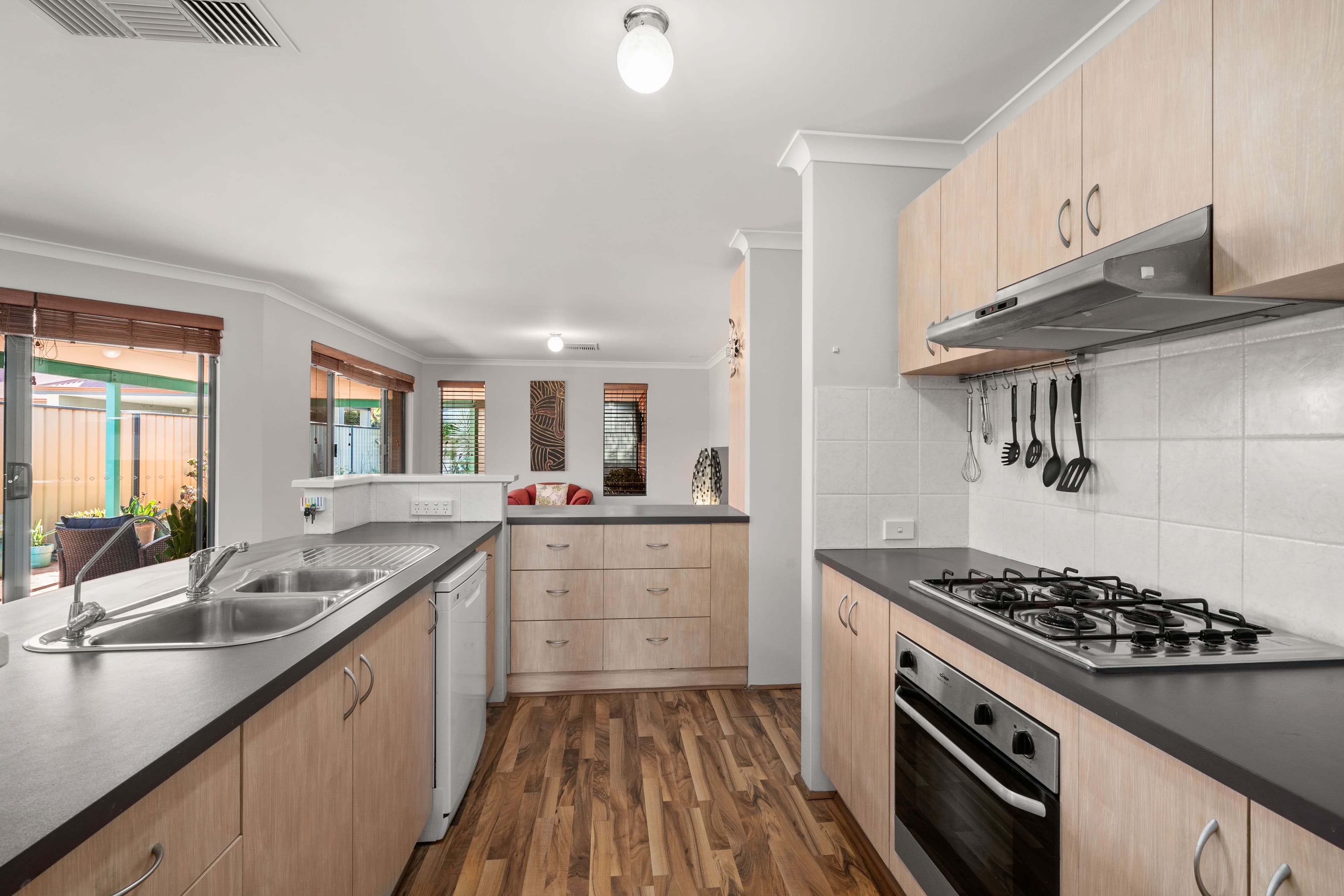 139 Williamson Avenue, Cloverdale WA 6105, Cloverdale - Thumbnail 8