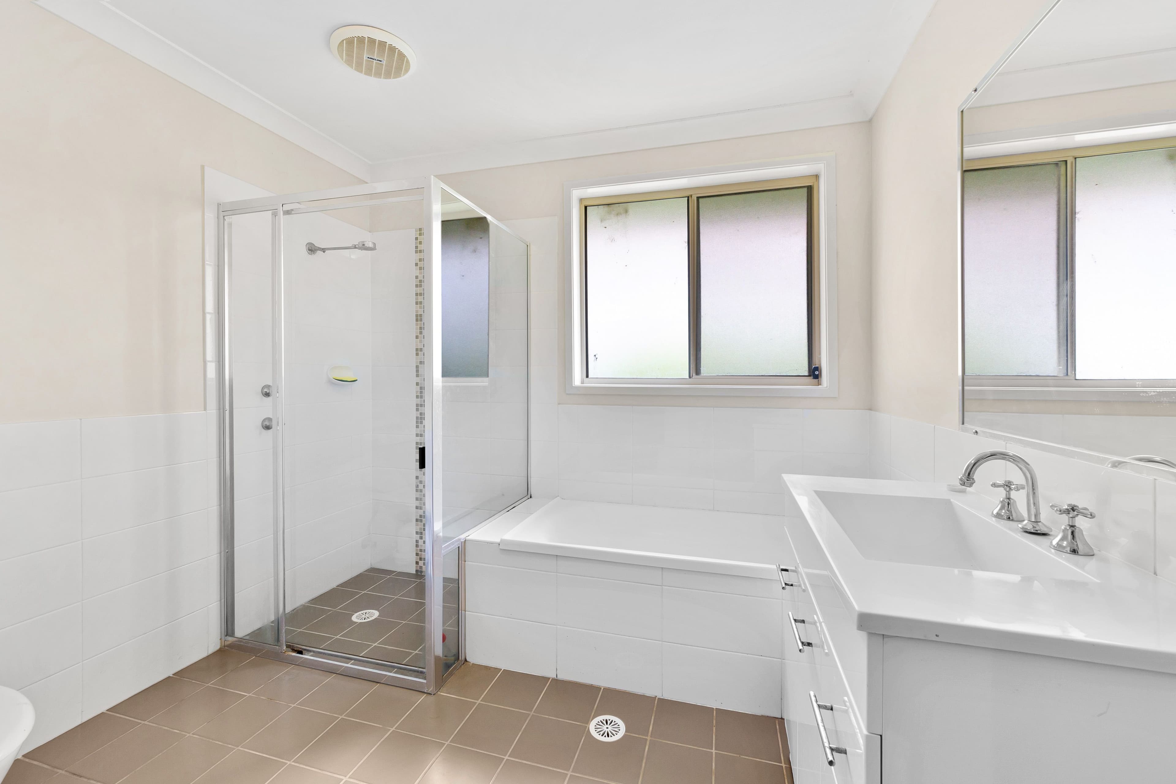 21 Foxtail Crescent, Woongarrah NSW 2259, Woongarrah - Thumbnail 7