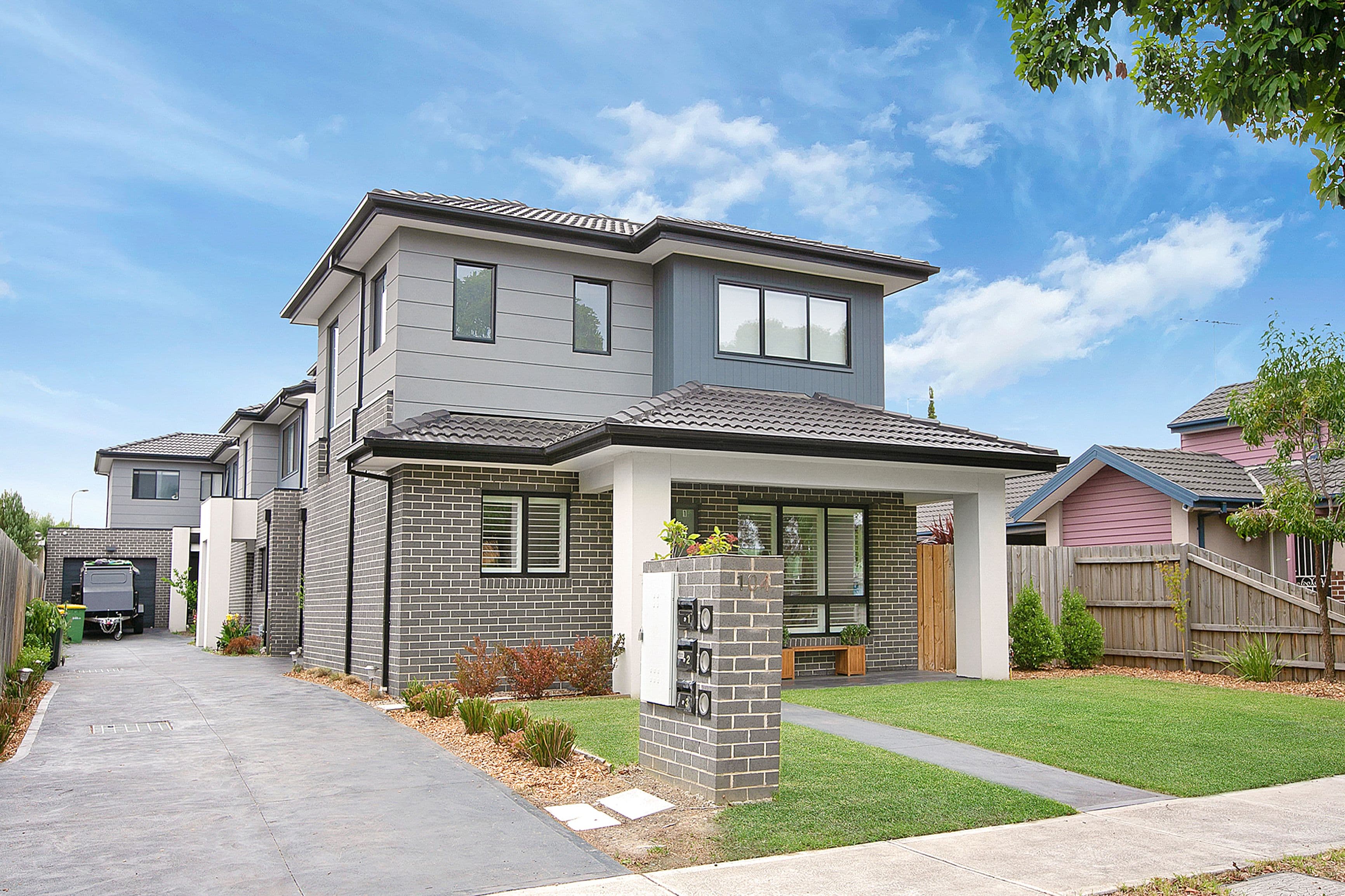 104 McMahon Road, Reservoir VIC 3073, Reservoir - Thumbnail 2