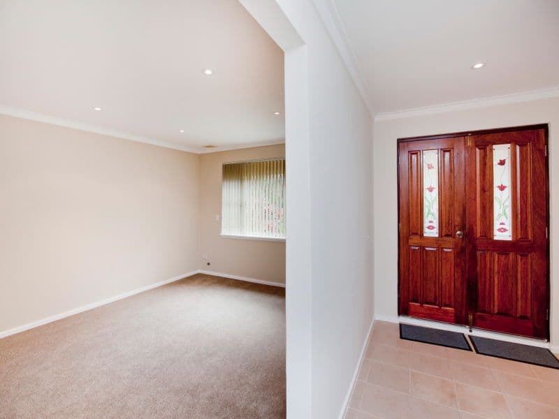 33 Alderhurst Crescent, BAYSWATER WA 6053, Bayswater - Thumbnail 5