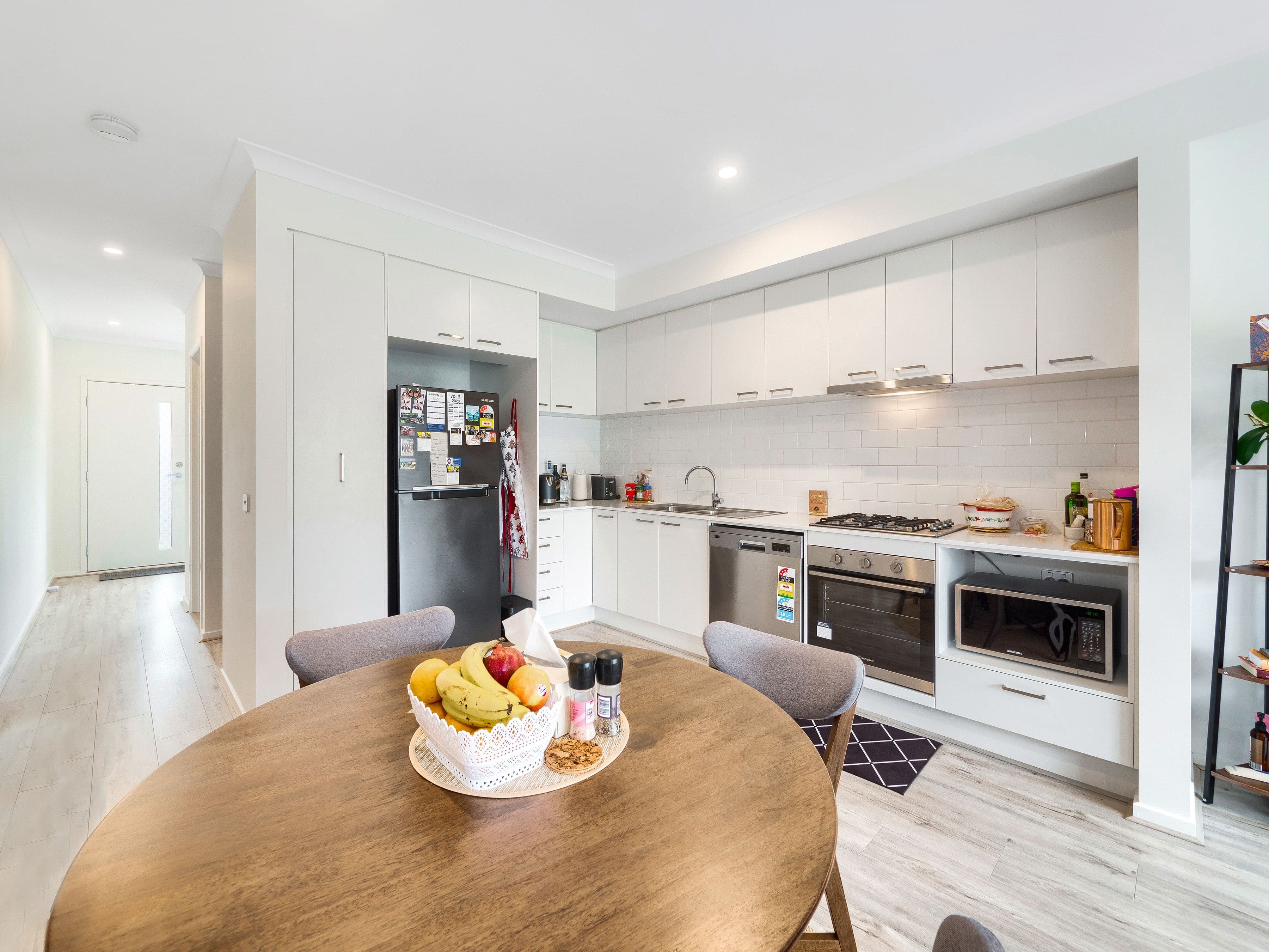7B Thoroughbred Drive, Clyde North VIC 3978, Clyde North - Thumbnail 5