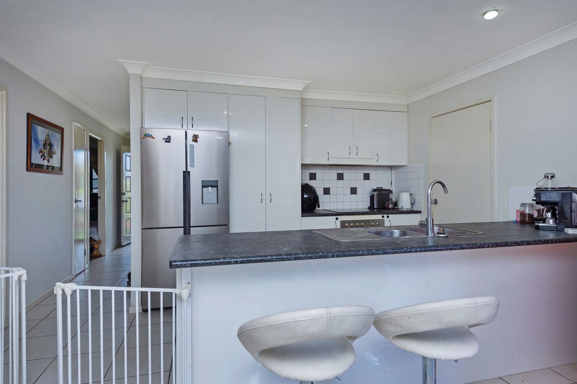 3 Gerard Street, Pacific Pines QLD 4211, Pacific Pines - Thumbnail 6