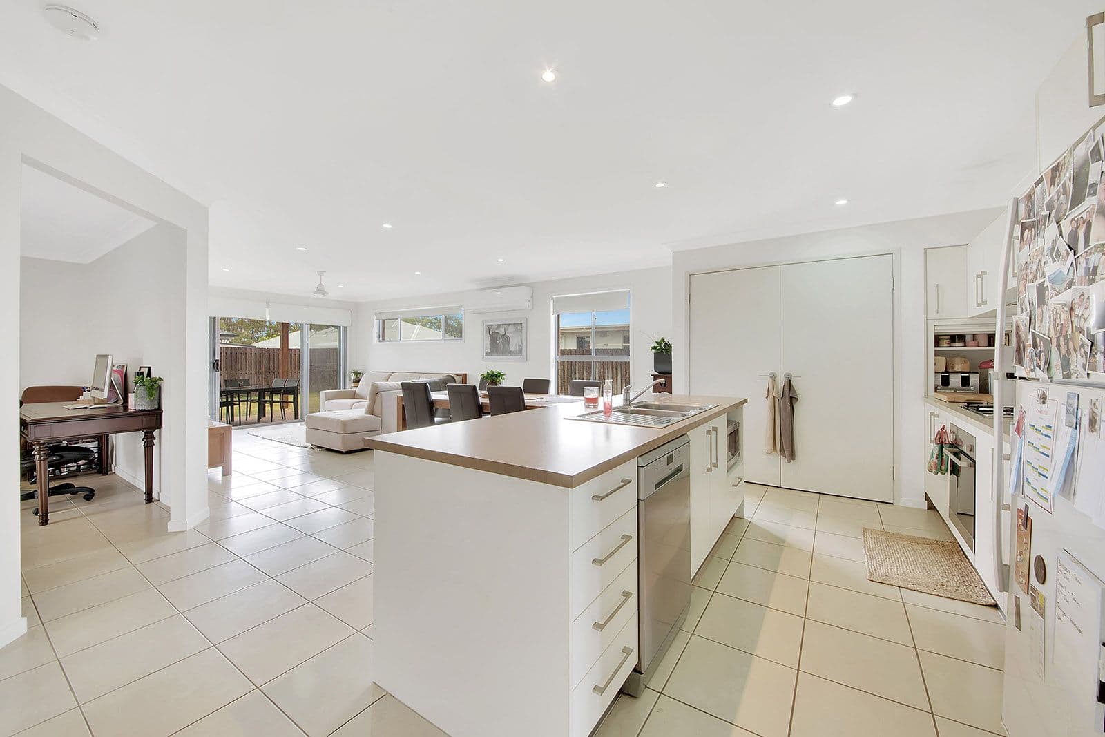 21 Sundew Street, New Auckland QLD 4680, New Auckland - Thumbnail 3