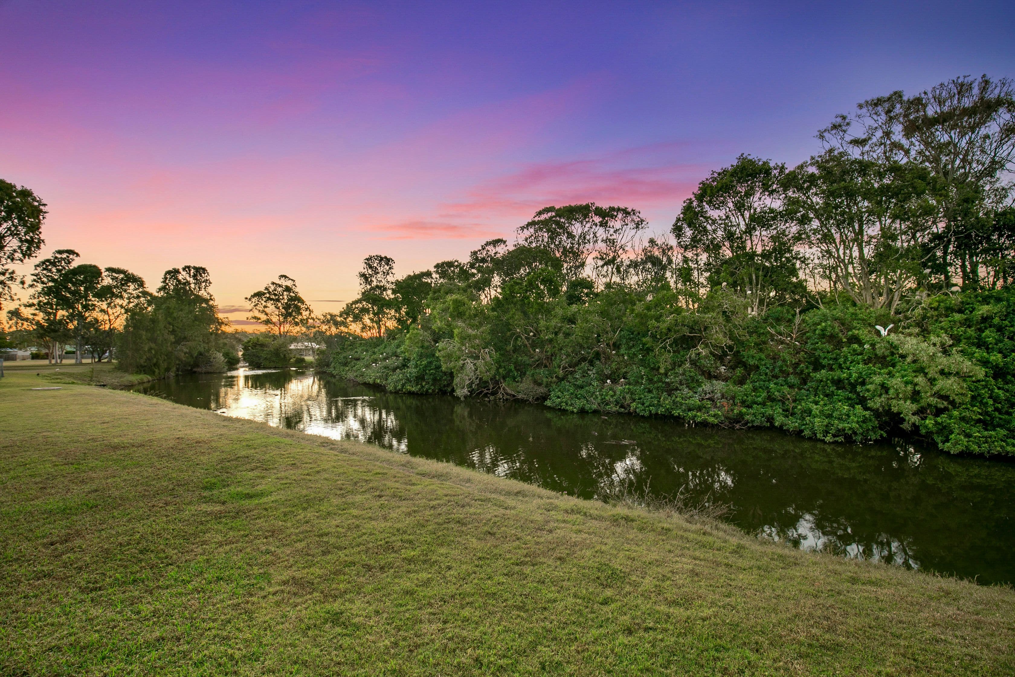 6 Daphne Court, Torquay QLD 4655, Torquay - Thumbnail 2