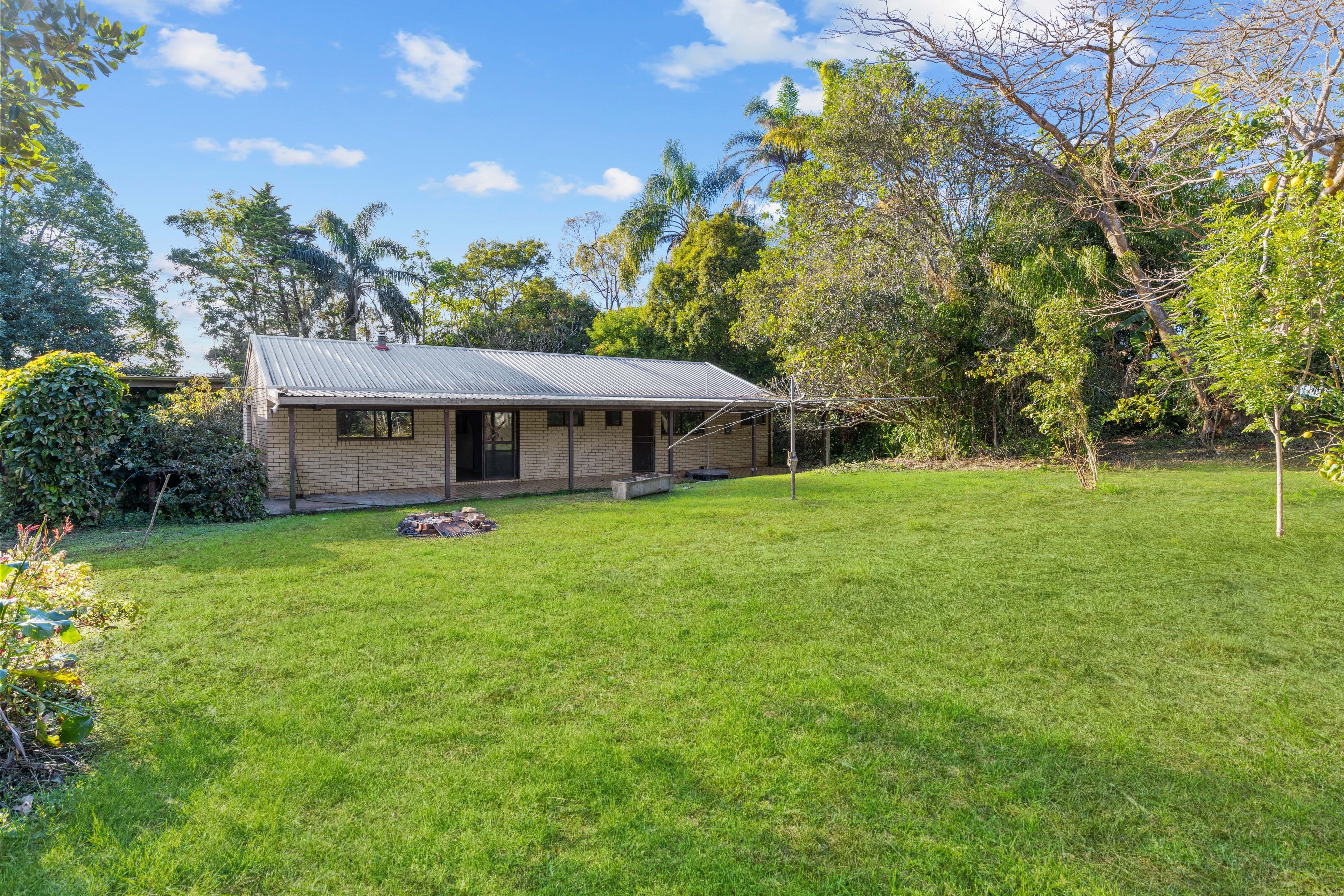 28 Dixon Avenue, Maleny QLD 4552, Maleny - Thumbnail 5