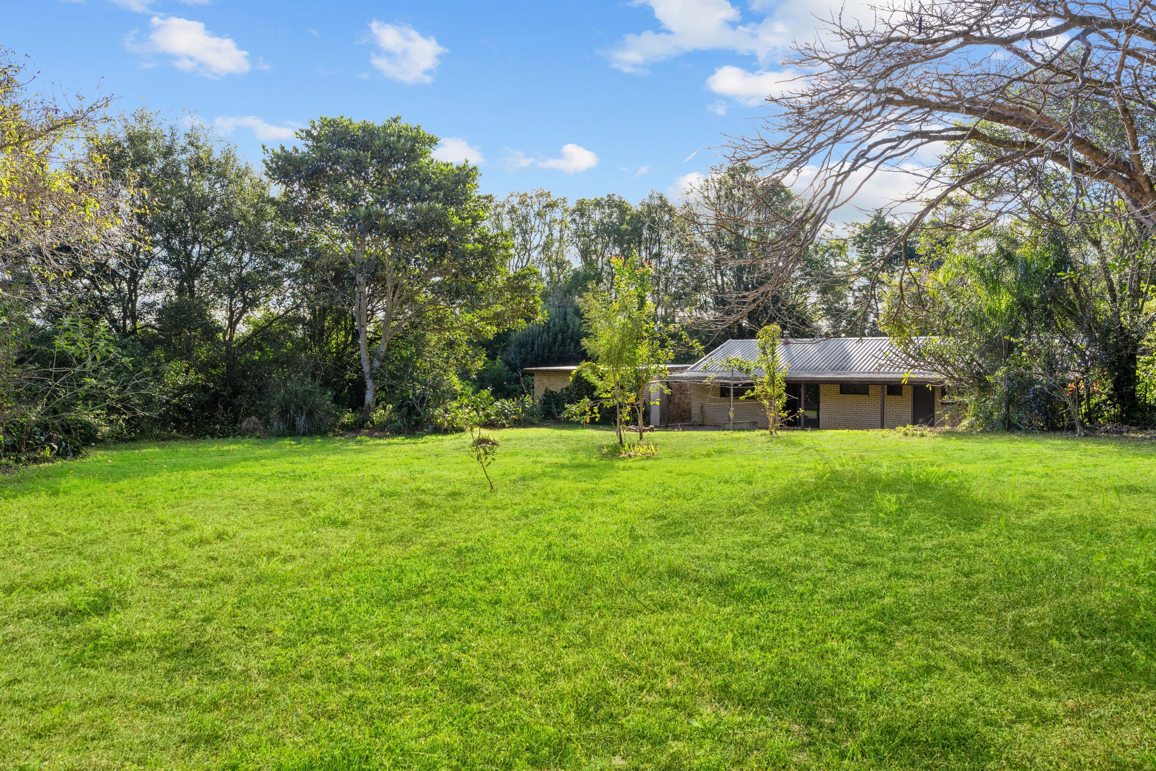 28 Dixon Avenue, Maleny QLD 4552, Maleny - Thumbnail 6