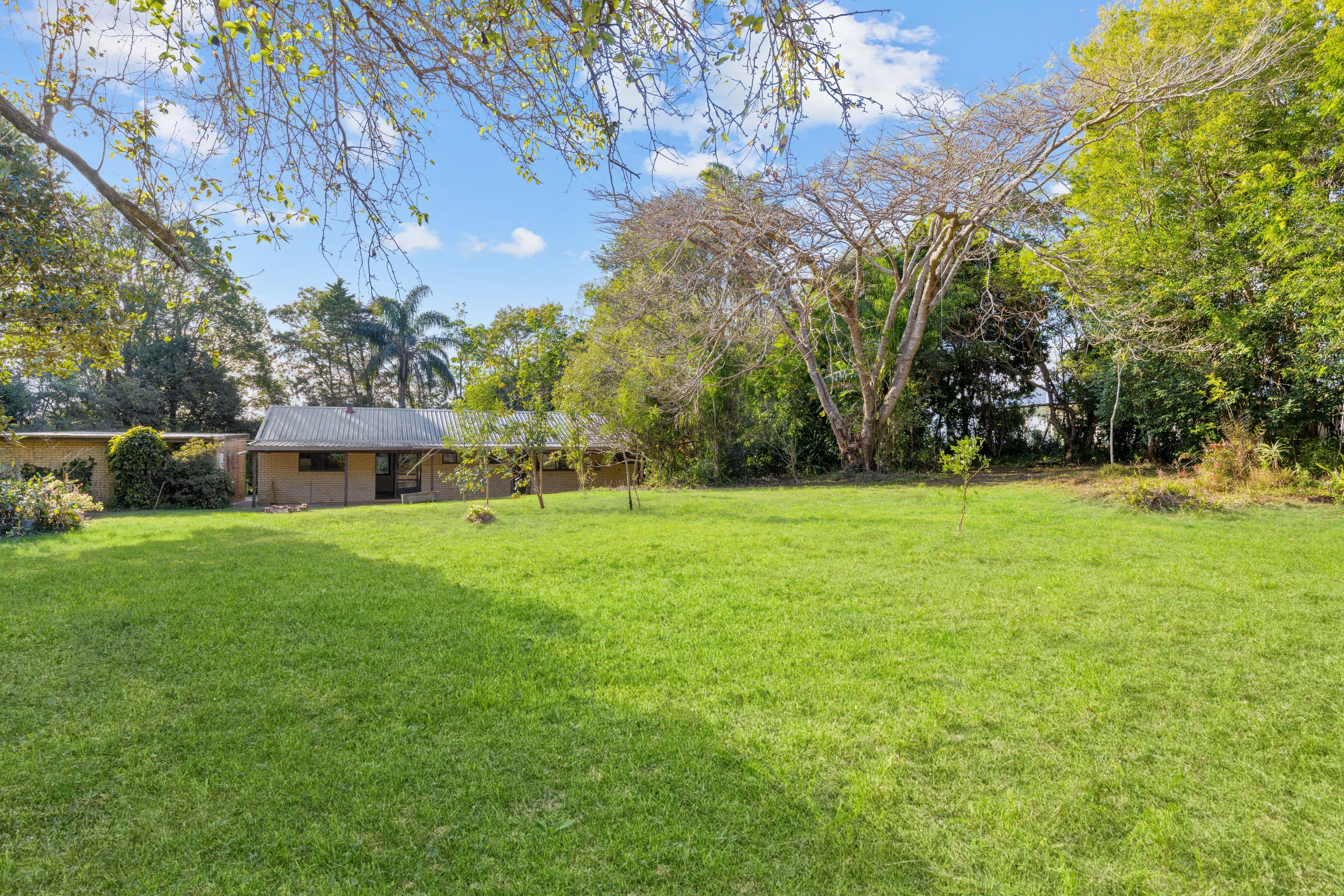 28 Dixon Avenue, Maleny QLD 4552, Maleny - Thumbnail 7