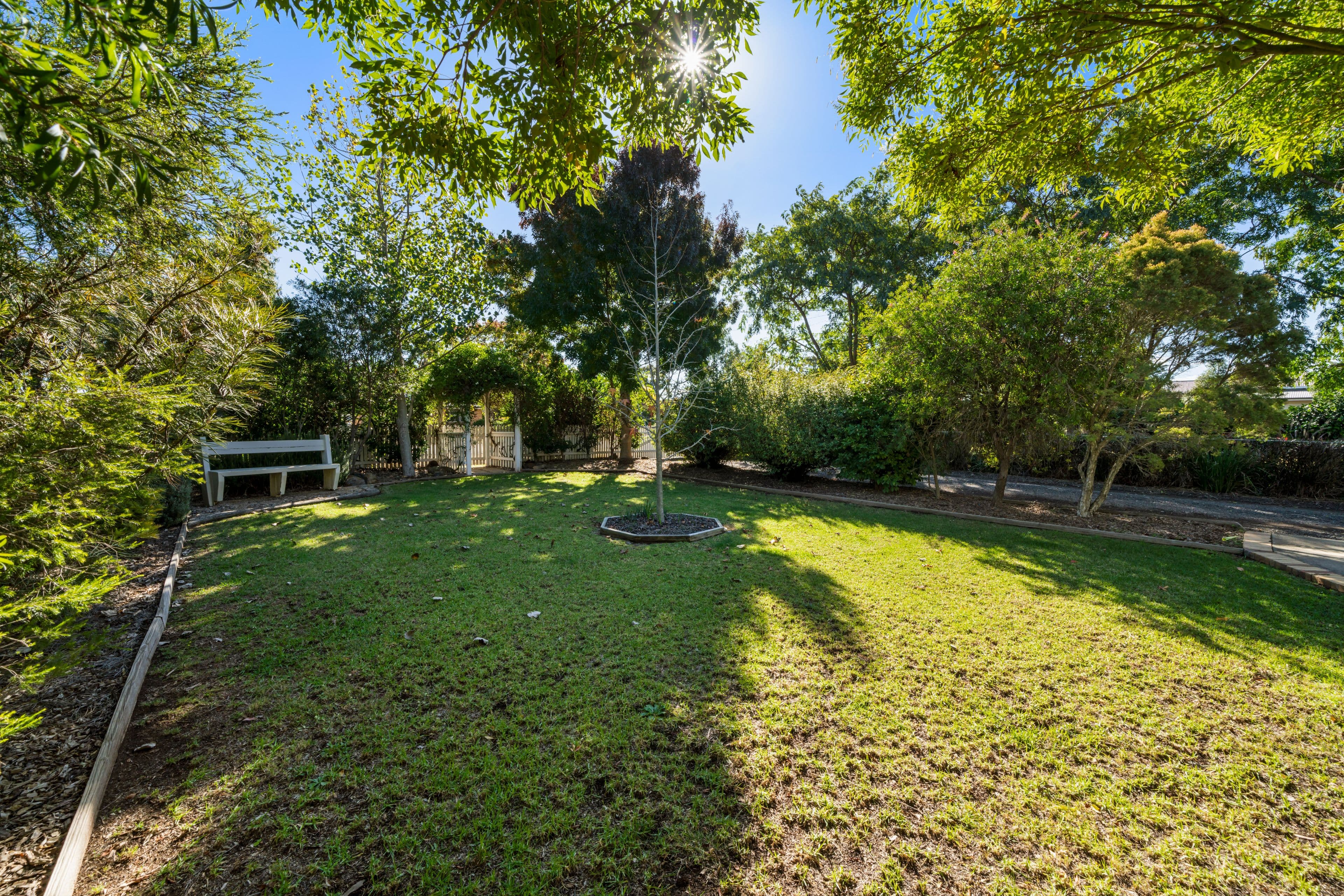 12 Taylor Street, Pittsworth QLD 4356, Pittsworth - Thumbnail 2