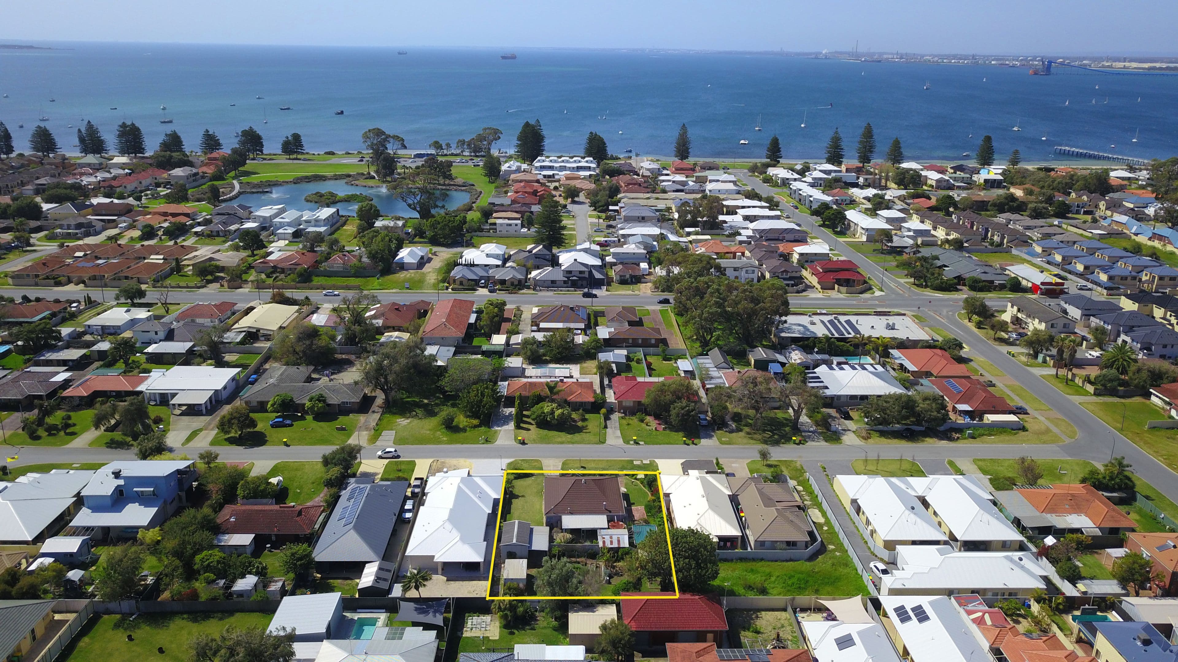 35 Griggs Way, Rockingham WA 6168, Rockingham - Image 1