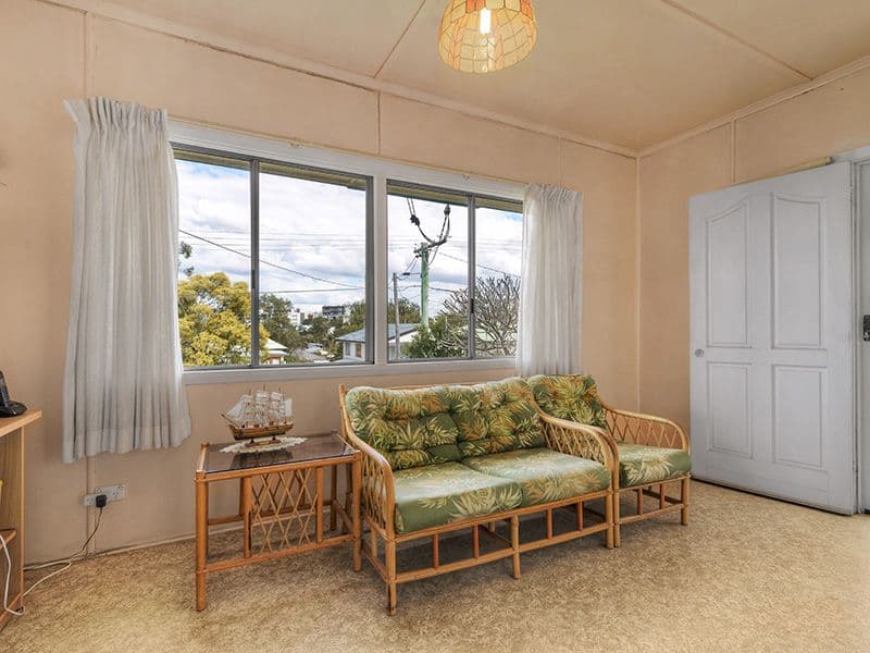 56 Archer Street, Upper Mount Gravatt QLD 4122, Upper Mount Gravatt - Thumbnail 2