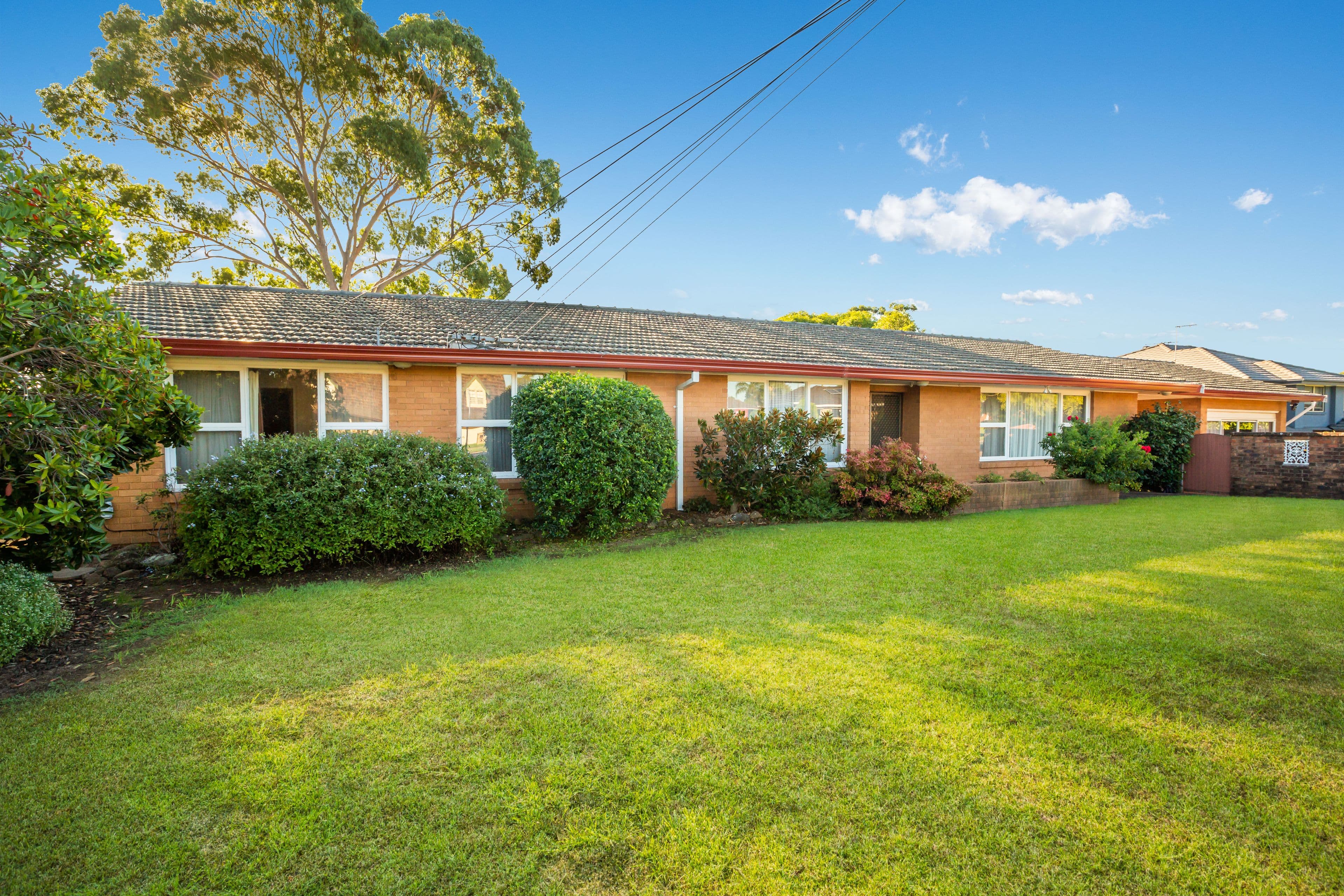37 Merindah Road, Baulkham Hills - Image 1