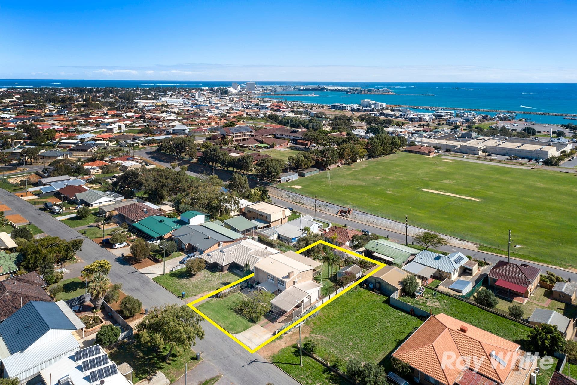21 Albert Street, Geraldton WA 6530, Geraldton - Image 1