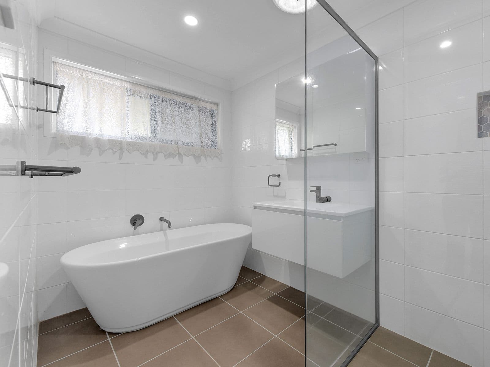 96 Patrea Street, Banyo QLD 4014, Banyo - Thumbnail 5