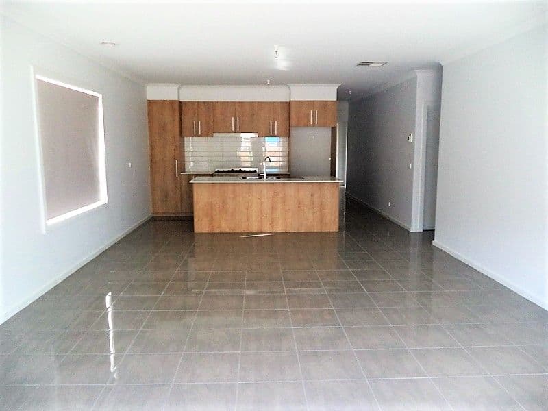 16 Erindale Rise, Mernda VIC 3754, Mernda - Thumbnail 3