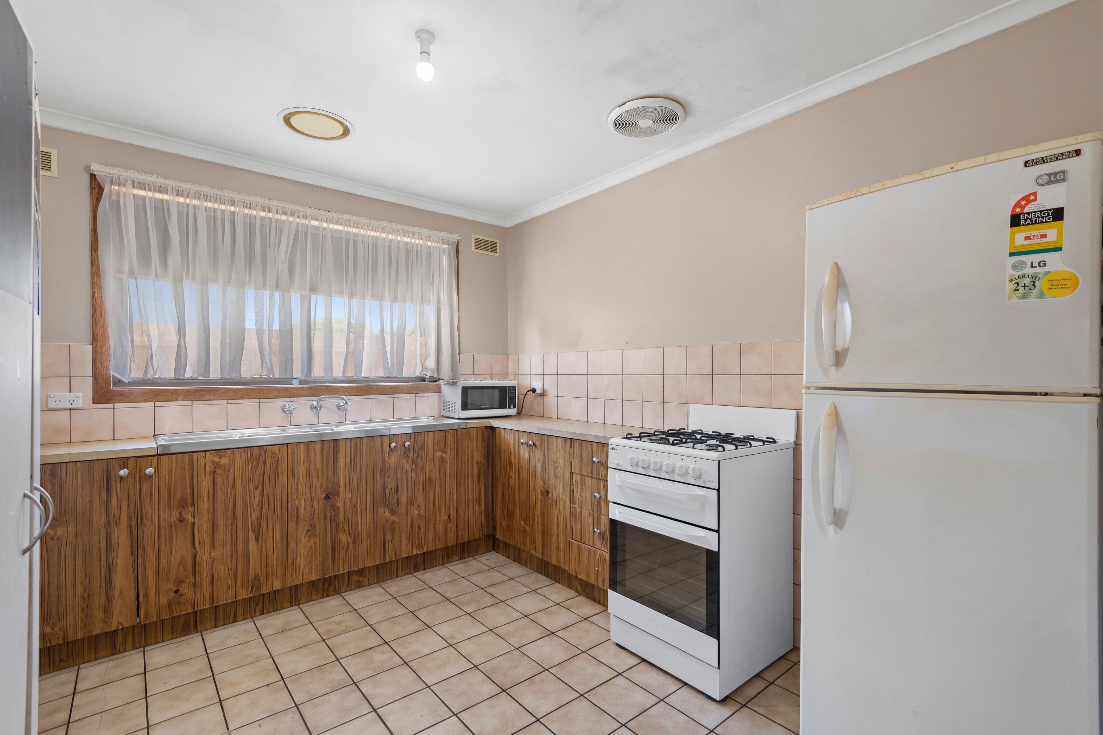 45-47 Mckenzie Street, Melton VIC 3337, Melton - Thumbnail 5