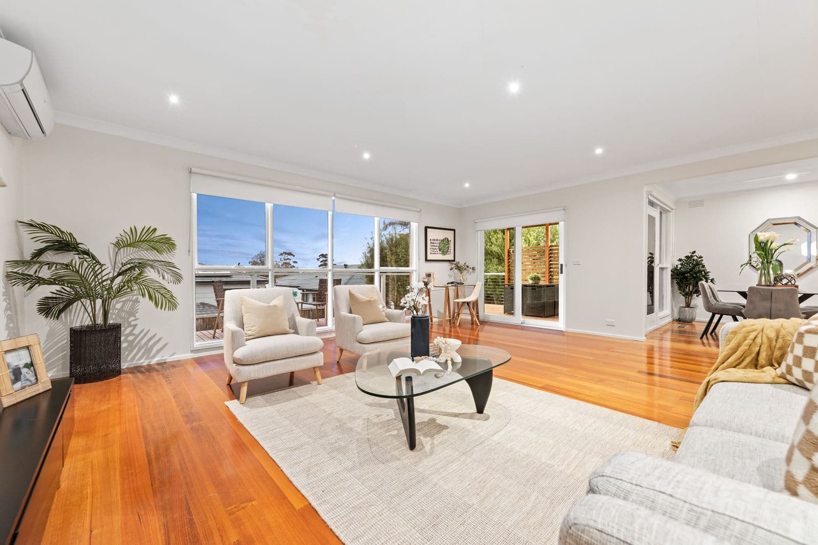 76 Rathmullen Quadrant, Doncaster VIC 3108, Doncaster - Thumbnail 2