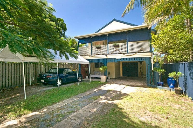 152 Jefferson Lane, Palm Beach QLD 4221, Palm Beach - Thumbnail 2