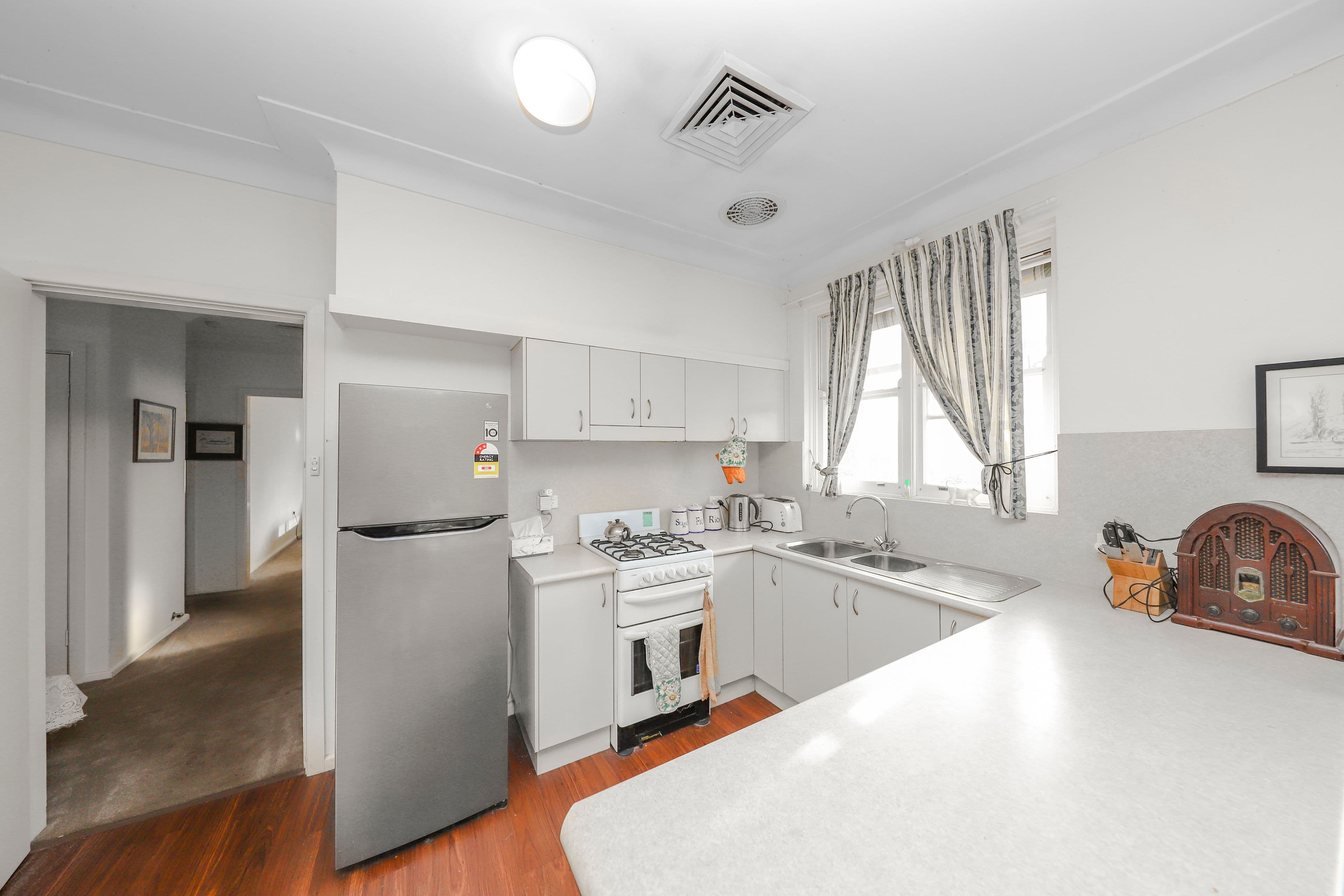 54 Dalhunty Street, Tumut NSW 2720, Tumut - Thumbnail 3