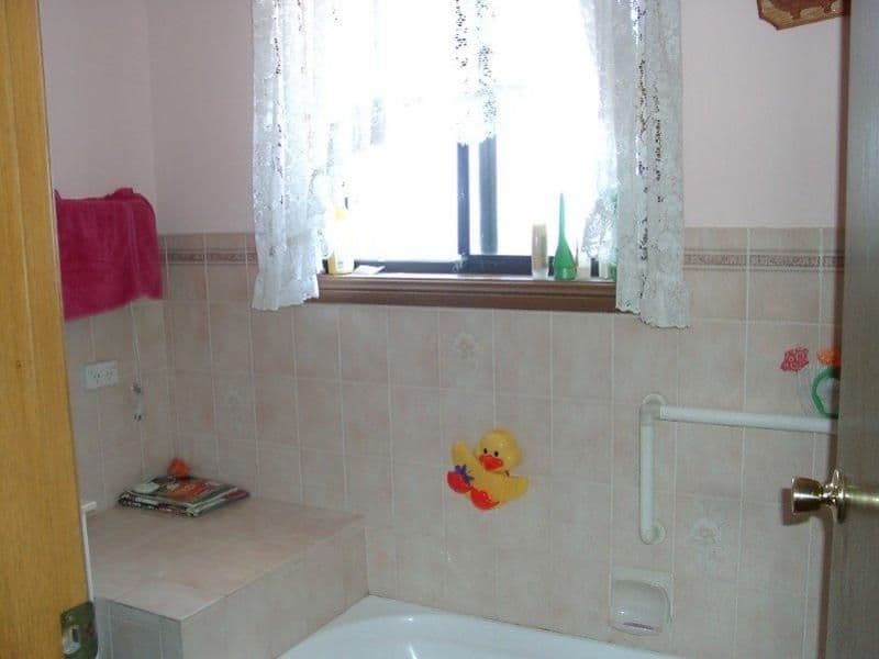 13  Fisher Street, PARKES NSW 2870, Parkes - Thumbnail 4