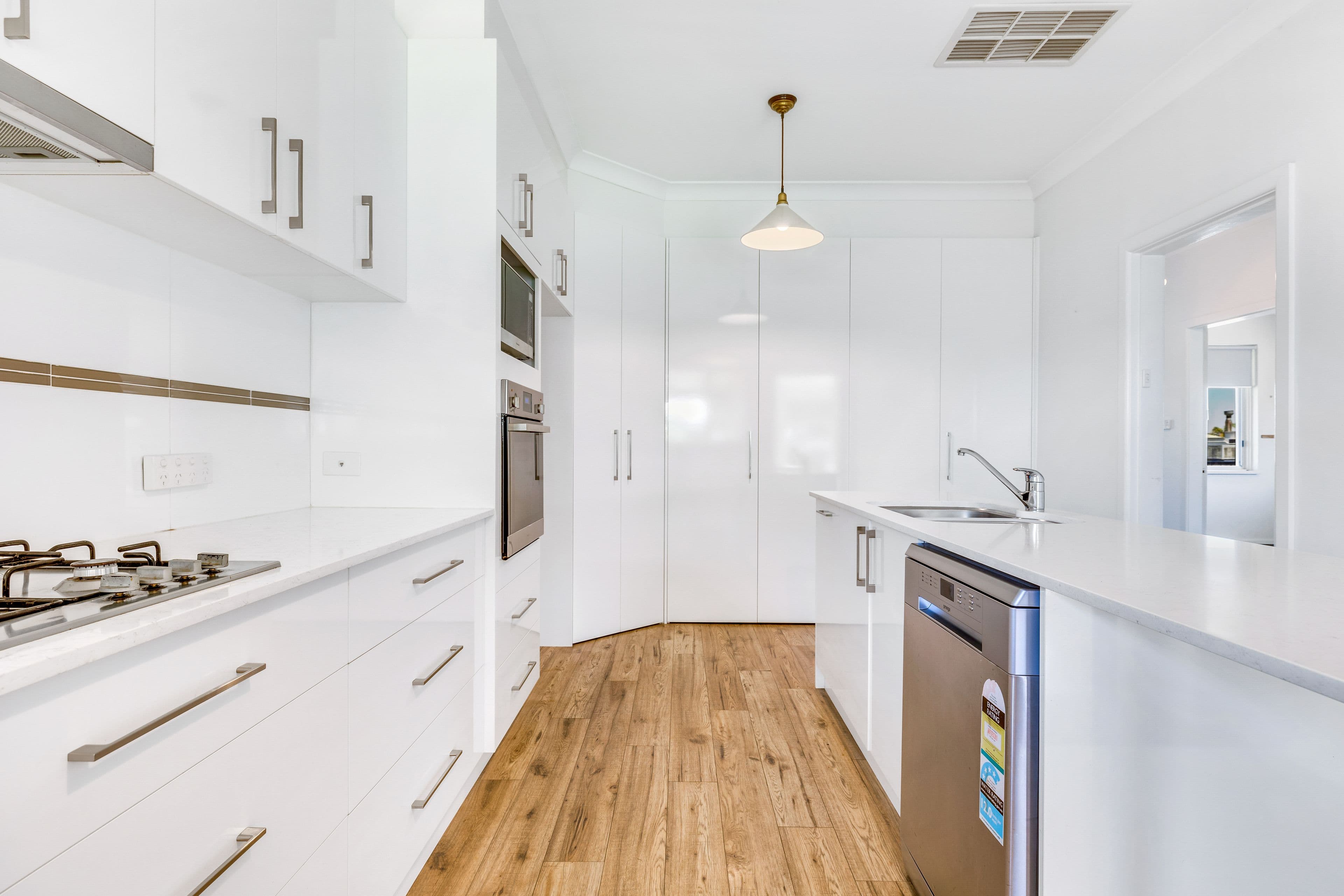 5 Ceduna Street, Mount Austin NSW 2650, Mount Austin - Thumbnail 2