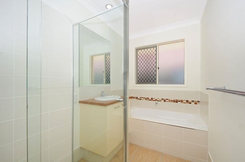 61 Landsdowne Drive, Ormeau Hills QLD 4208, Ormeau Hills - Thumbnail 7