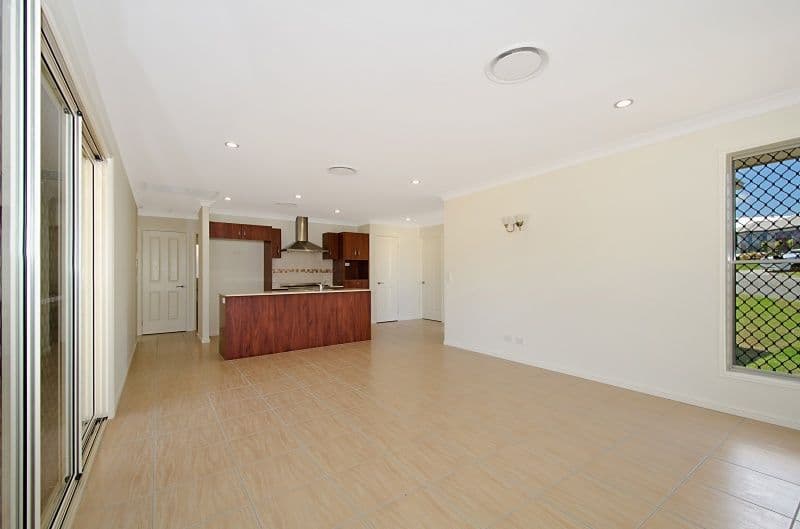 61 Landsdowne Drive, Ormeau Hills QLD 4208, Ormeau Hills - Thumbnail 8