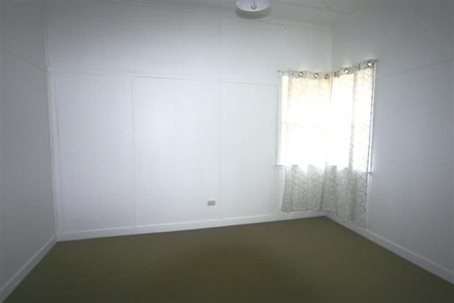 9 Moy, DALBY QLD 4405, Dalby - Thumbnail 7