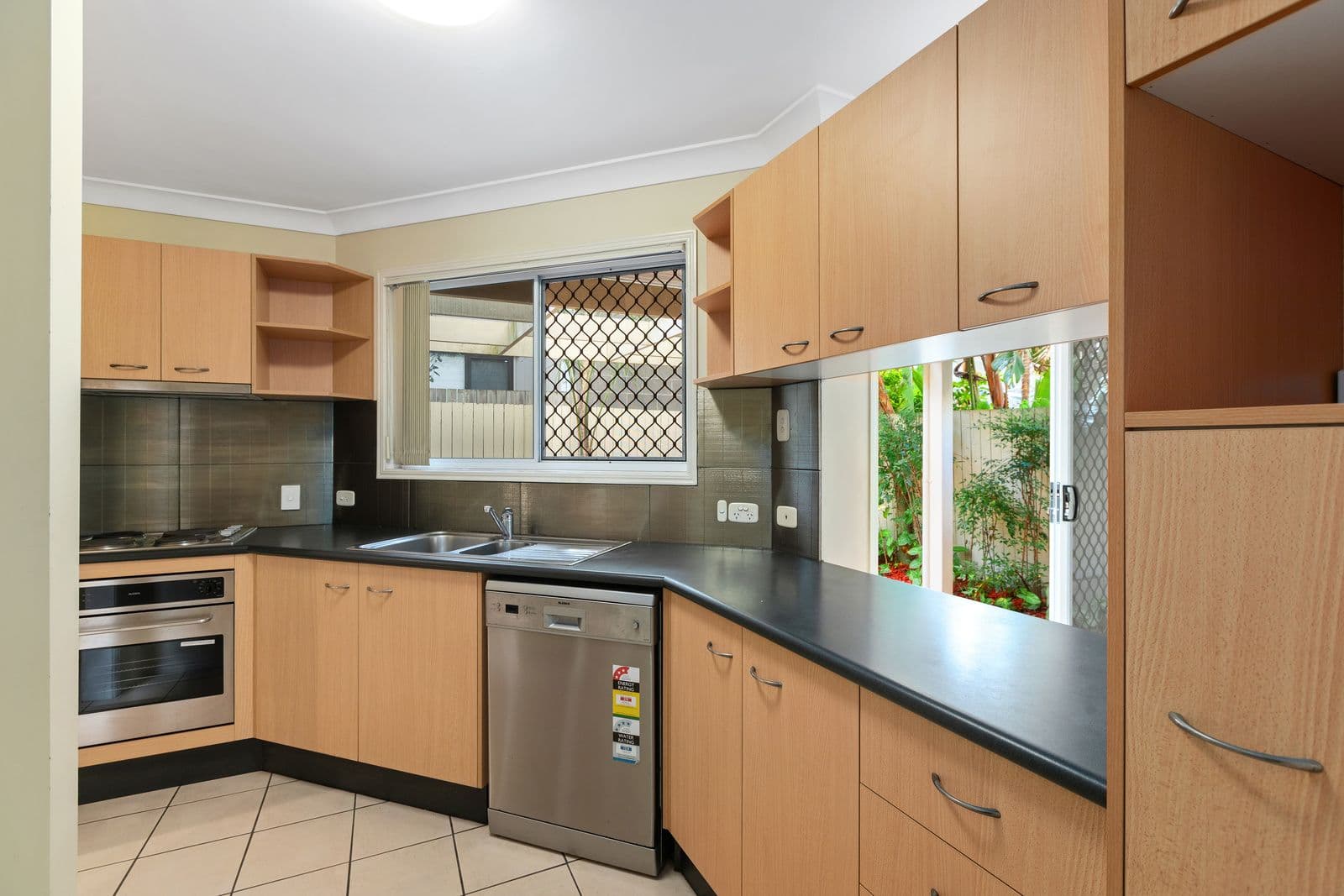 117 Ekibin Road, Annerley QLD 4103, Annerley - Thumbnail 4