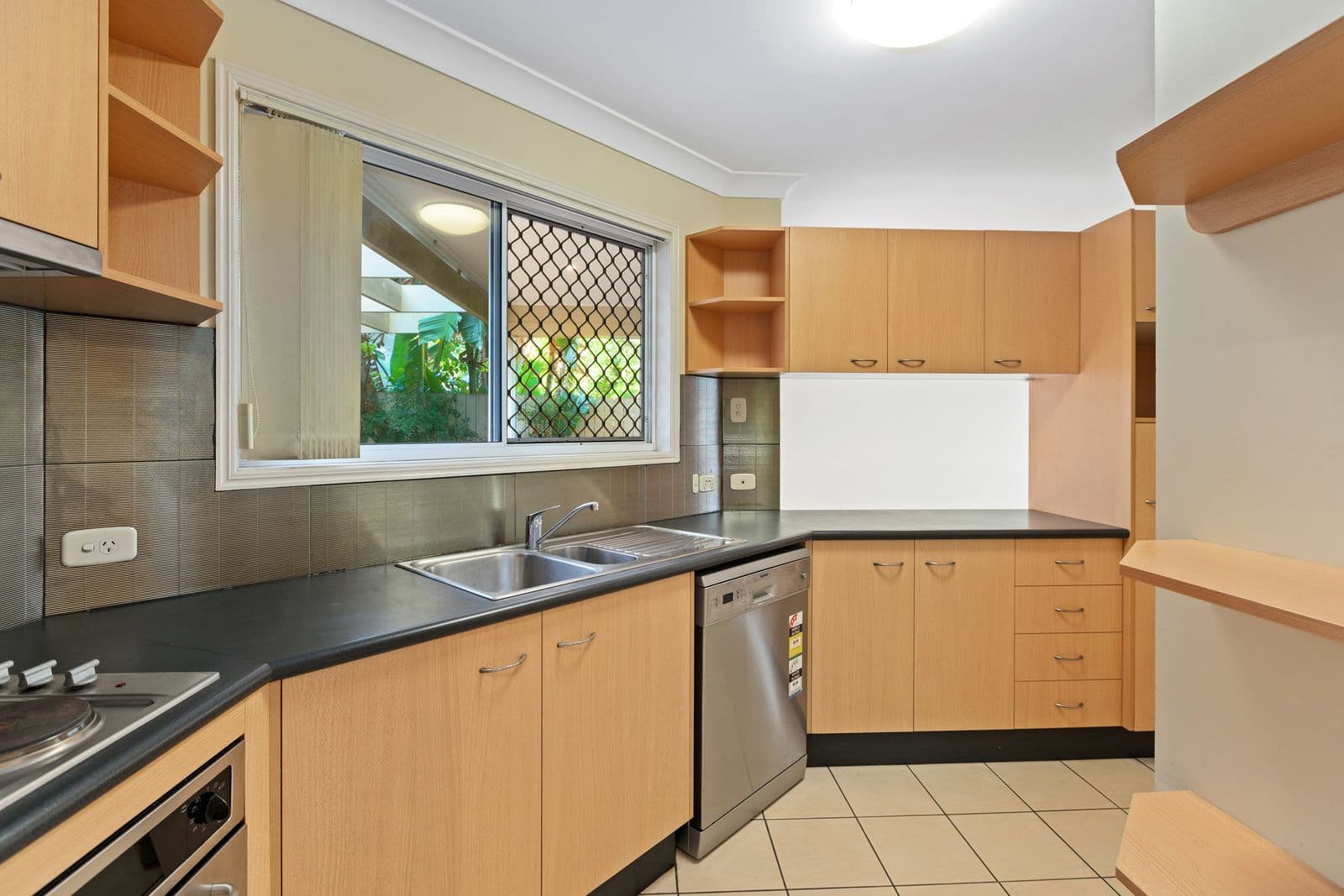 117 Ekibin Road, Annerley QLD 4103, Annerley - Thumbnail 5