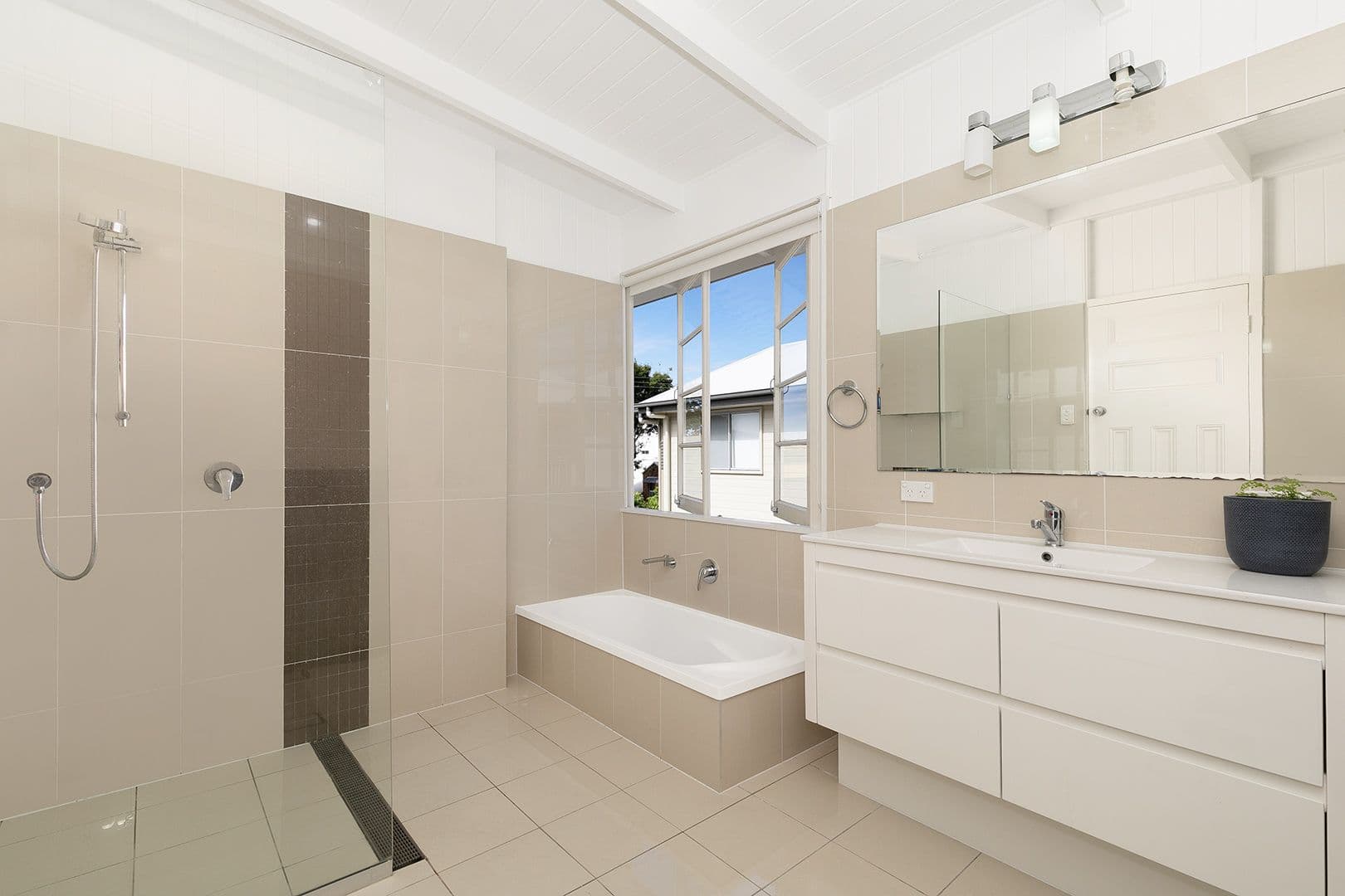 61 Primrose Street, Sherwood QLD 4075, Sherwood - Thumbnail 7