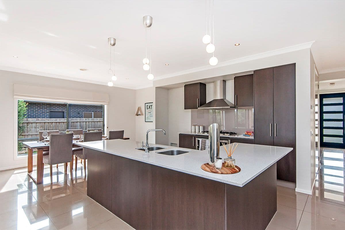 21 Heazlewood Road, Warrnambool VIC 3280, Warrnambool - Thumbnail 3