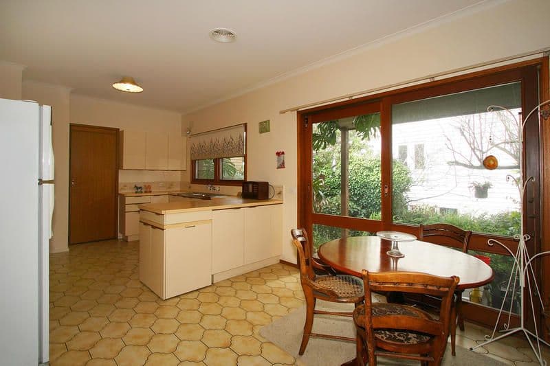 244 Spring Road, DINGLEY VILLAGE VIC 3172, Dingley Village - Thumbnail 2
