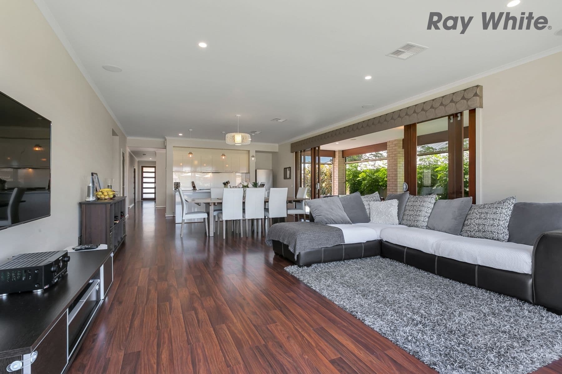 26 Erebus Glen, Hallett Cove SA 5158, Hallett Cove - Thumbnail 4