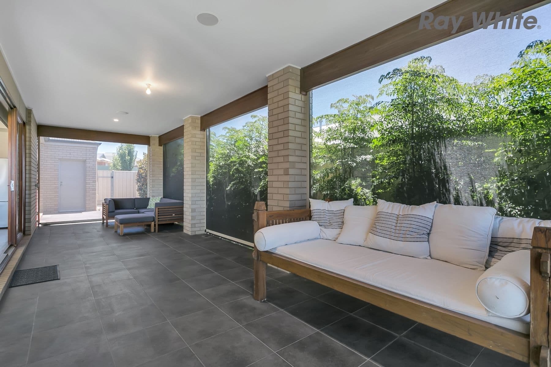 26 Erebus Glen, Hallett Cove SA 5158, Hallett Cove - Thumbnail 7
